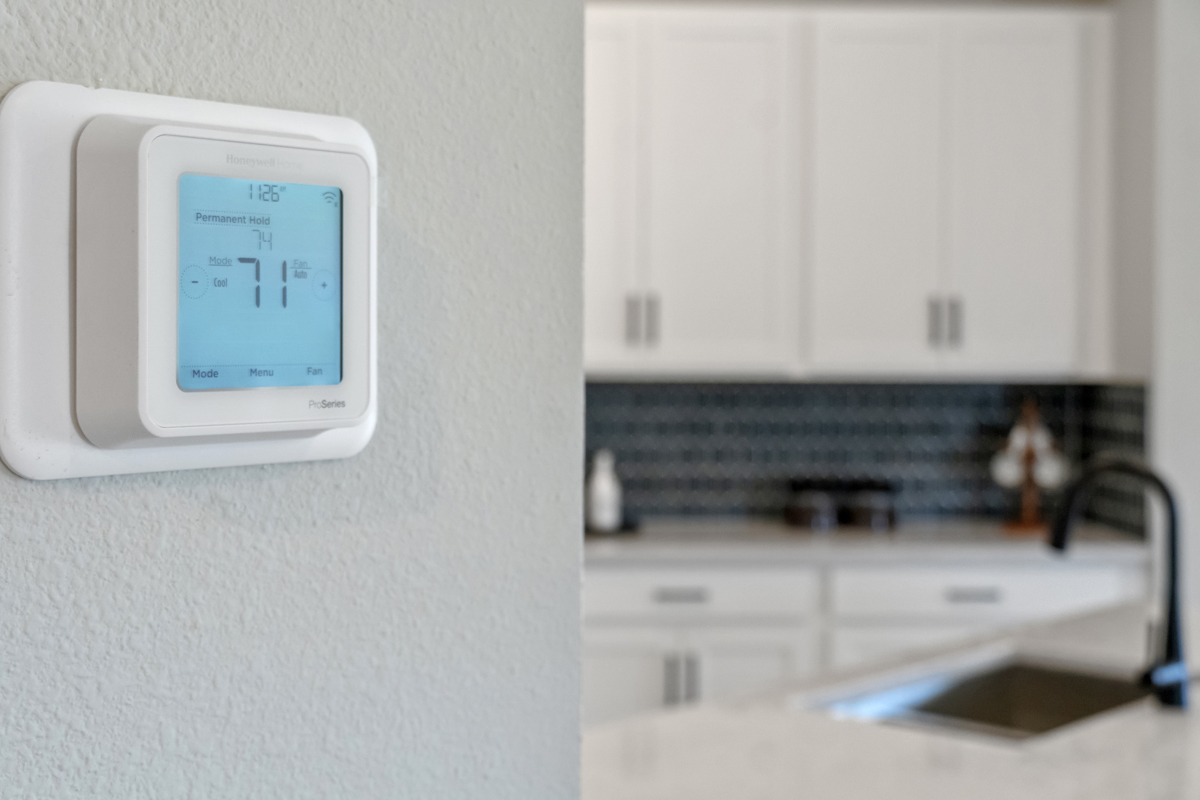 Smart thermostat