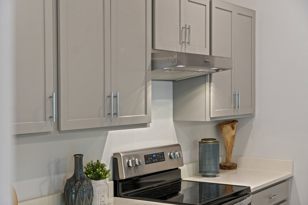 QualityCabinets™ kitchen cabinets