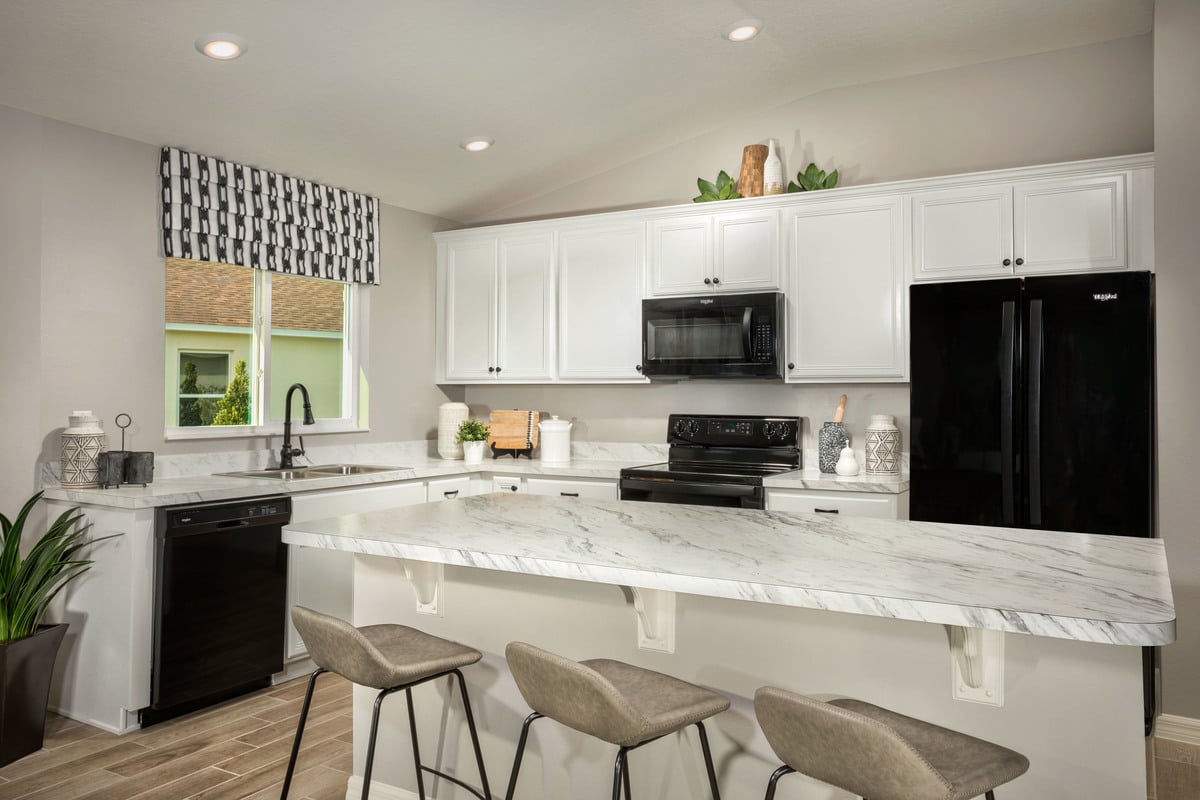 New Homes in Titusville, FL - Verona Village B Plan 1707 Kitchen