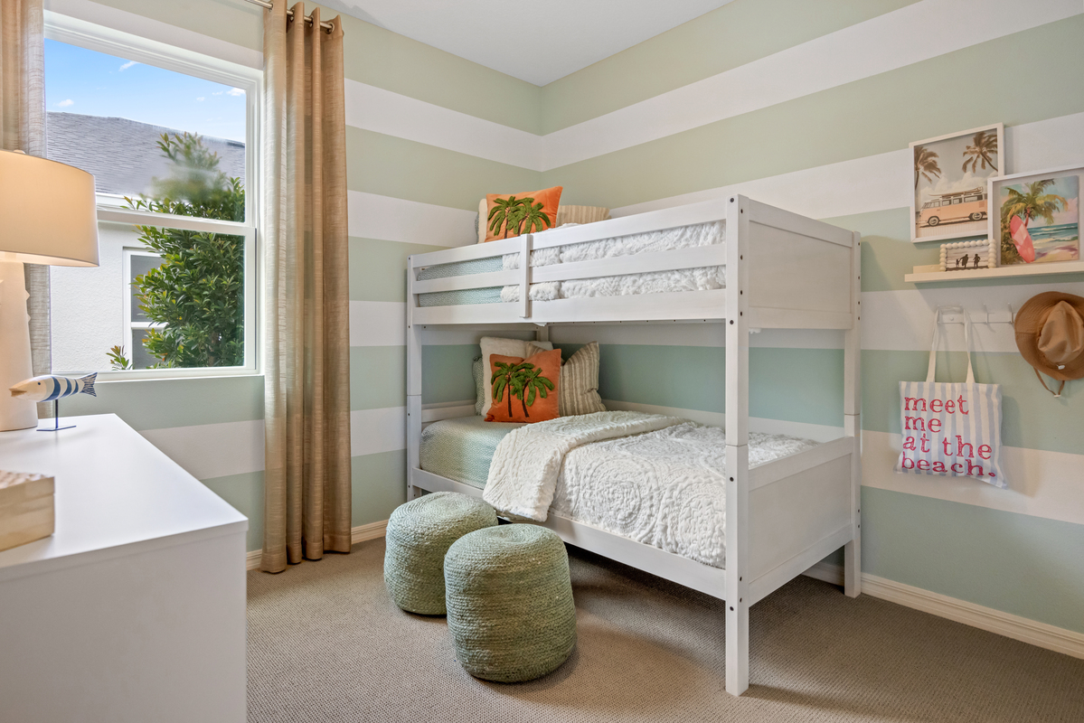 Secondary bedroom