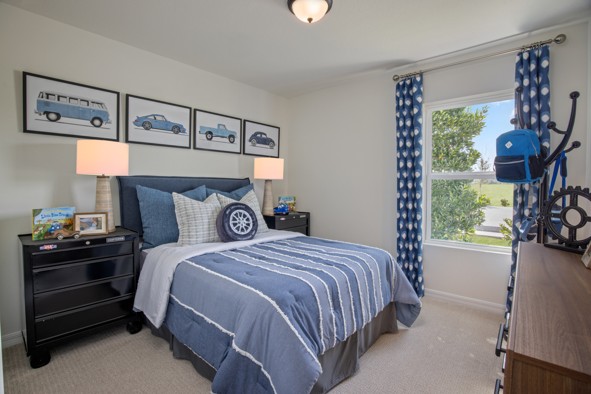 Secondary bedroom