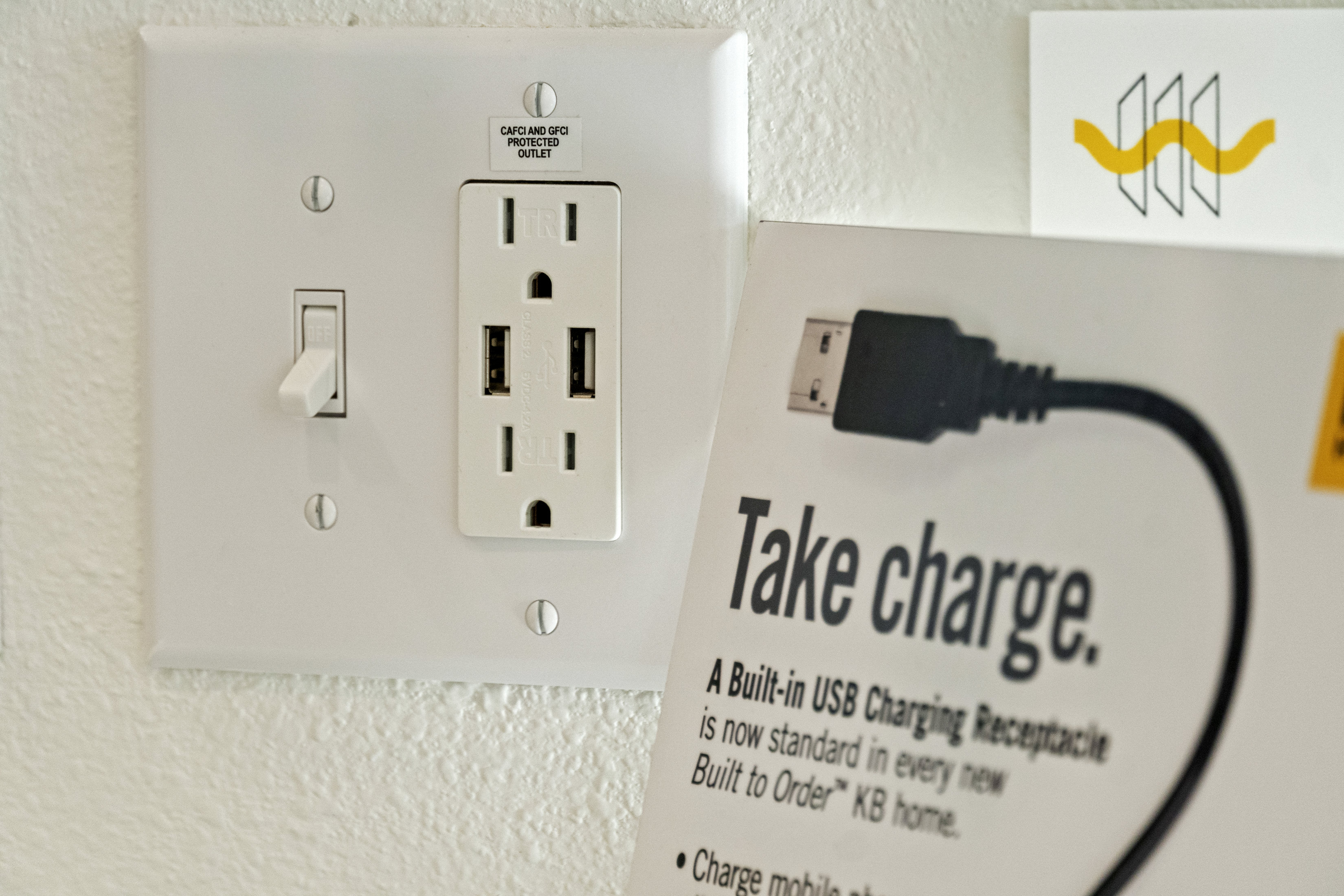 USB charging port at kitchen