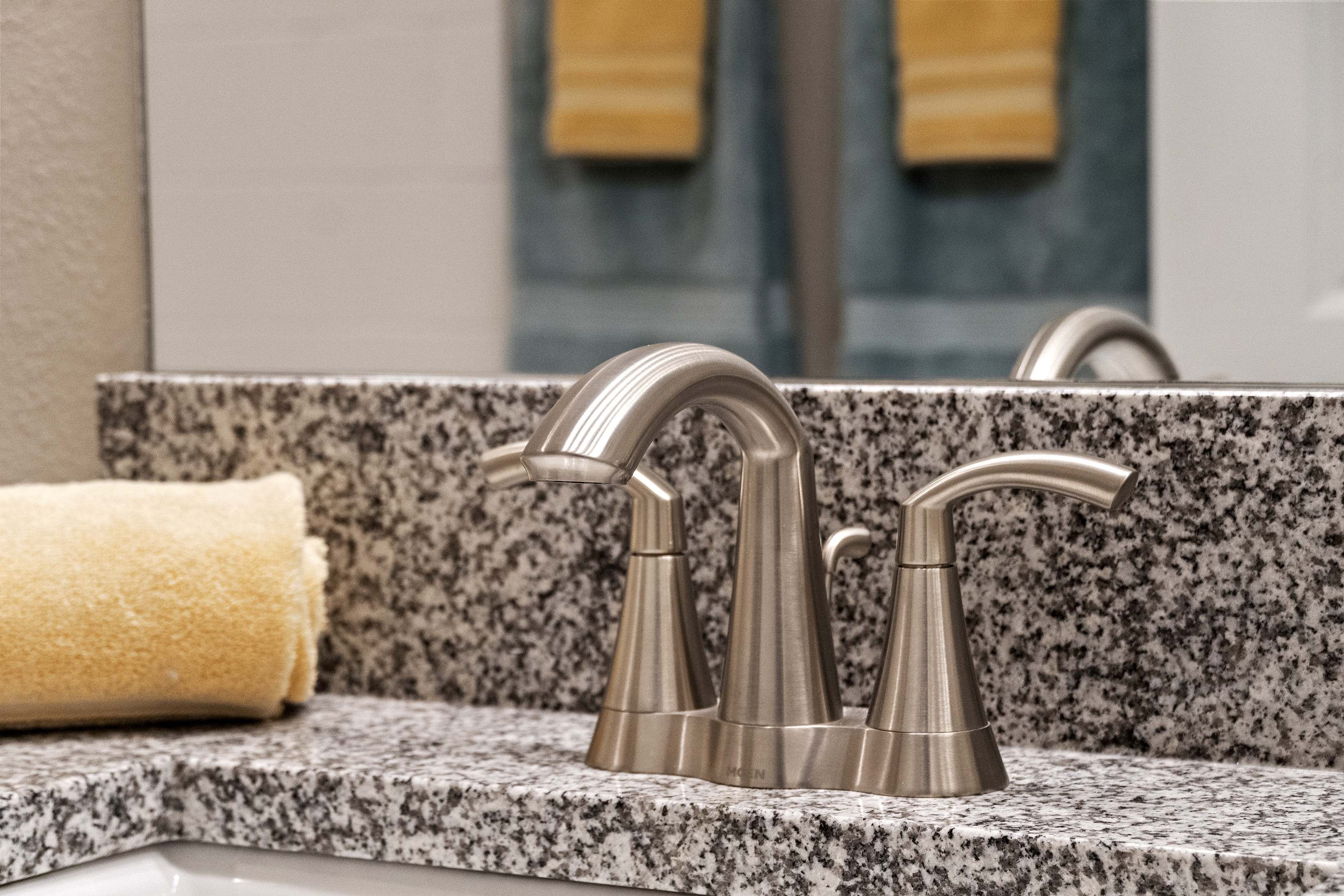 Brushed nickel faucet