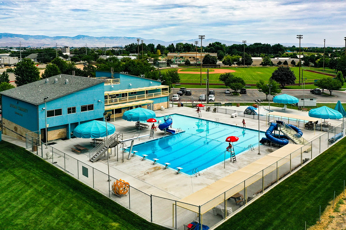 An eight minute drive to Meridian Swimming Pool