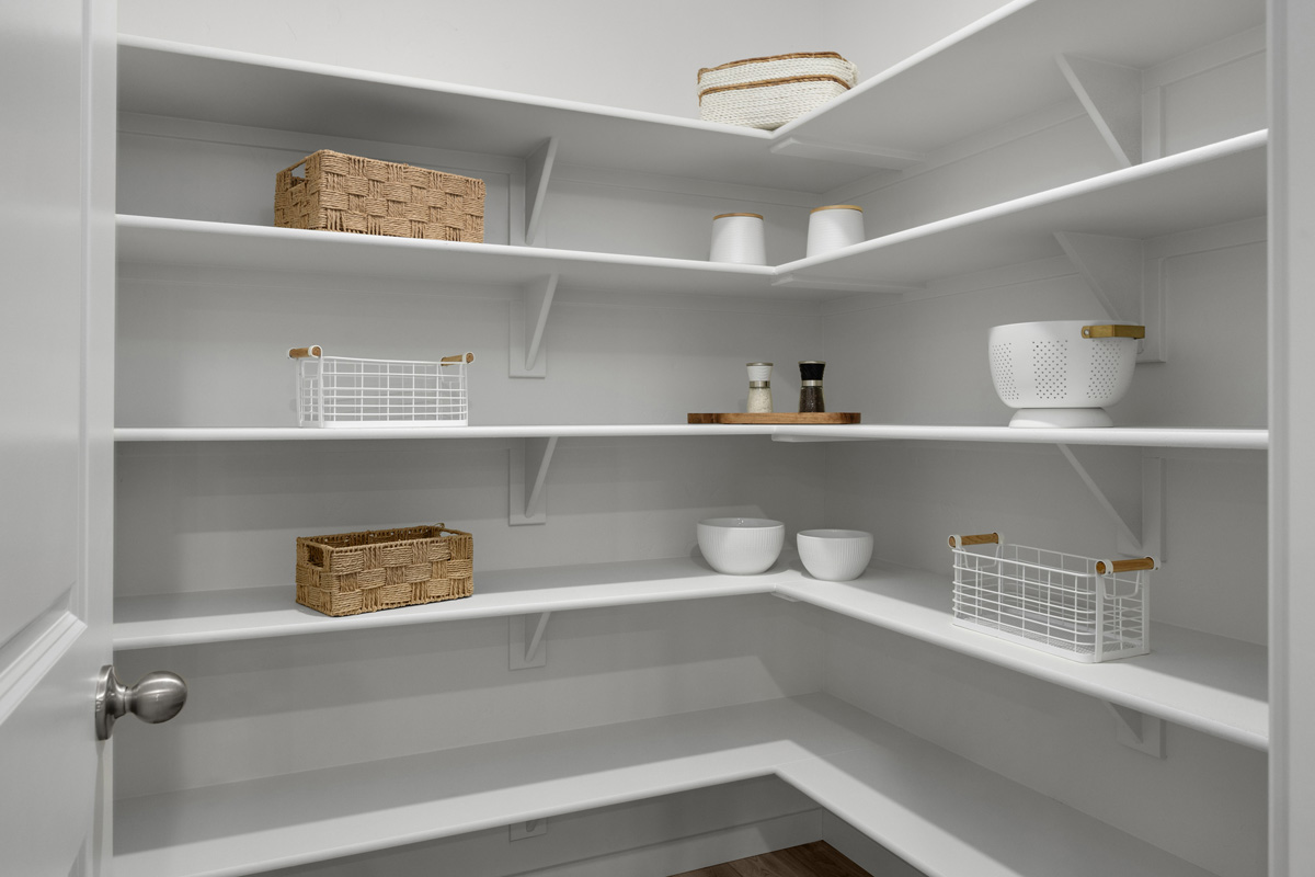 Kitchen pantry