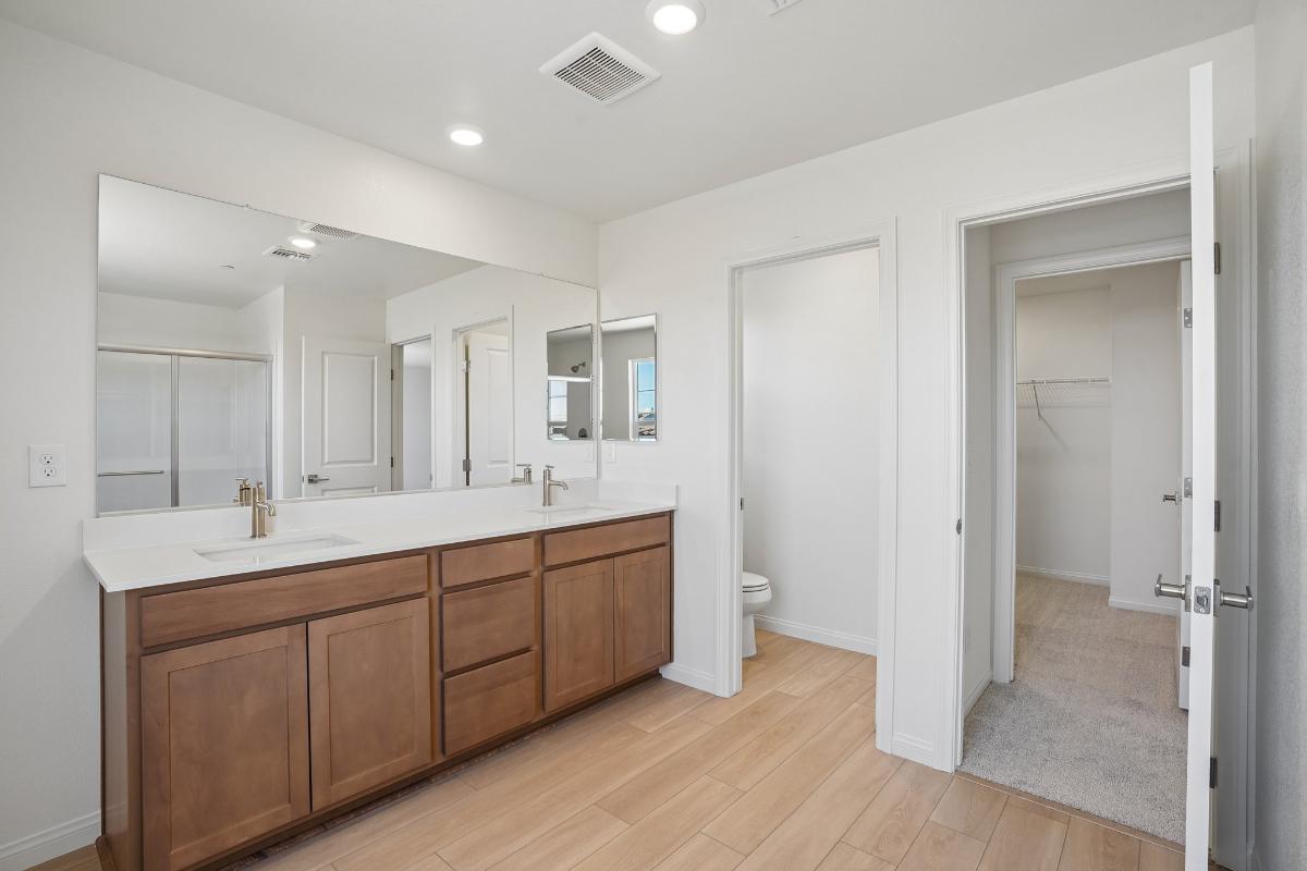 Primary bath