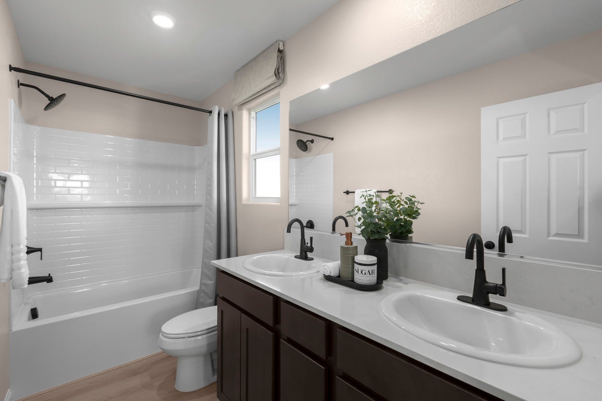 Primary bath