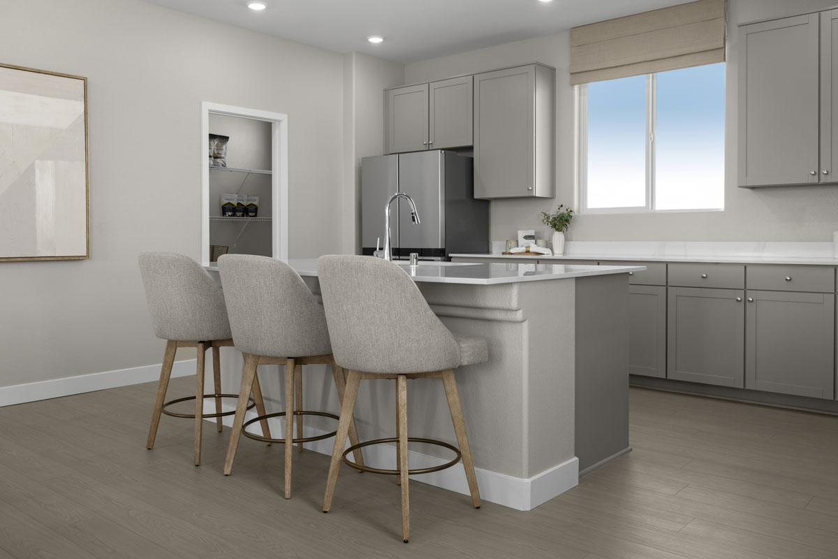 Kitchen breakfast bar