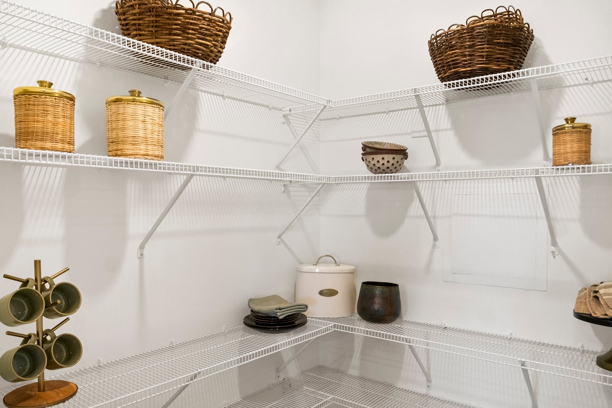 Walk-in kitchen pantry