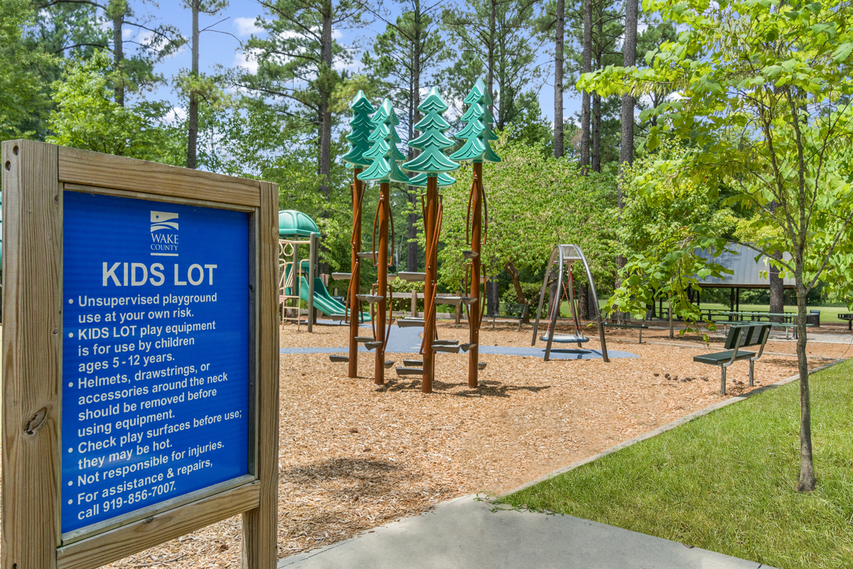 A quick drive to Harris Lake County Park