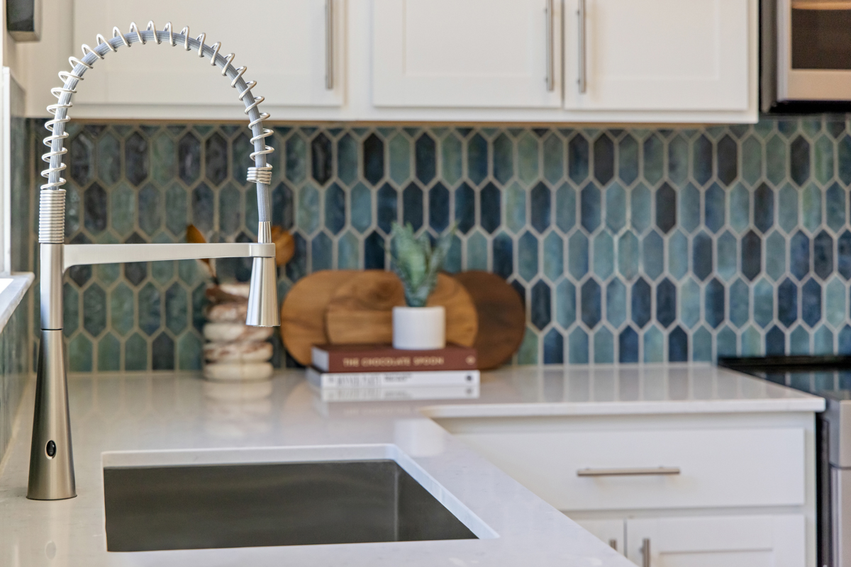 WaterSense® labeled pulldown kitchen faucet