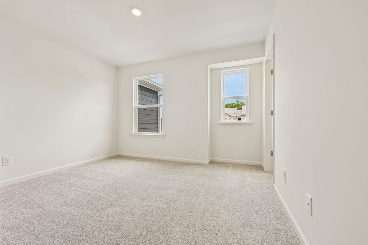 Secondary bedroom