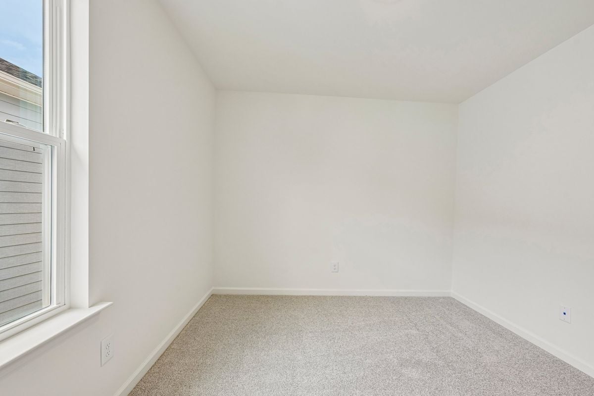 Secondary bedroom