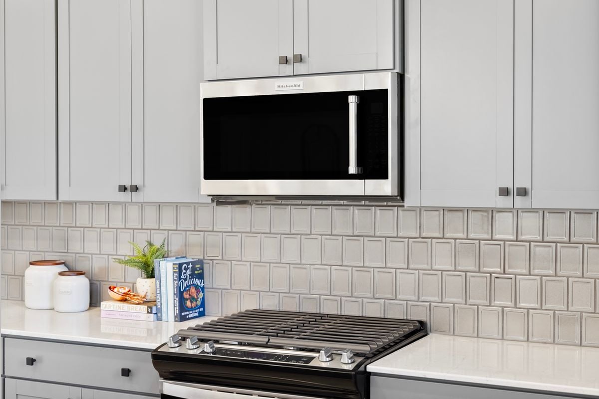 Gas stove