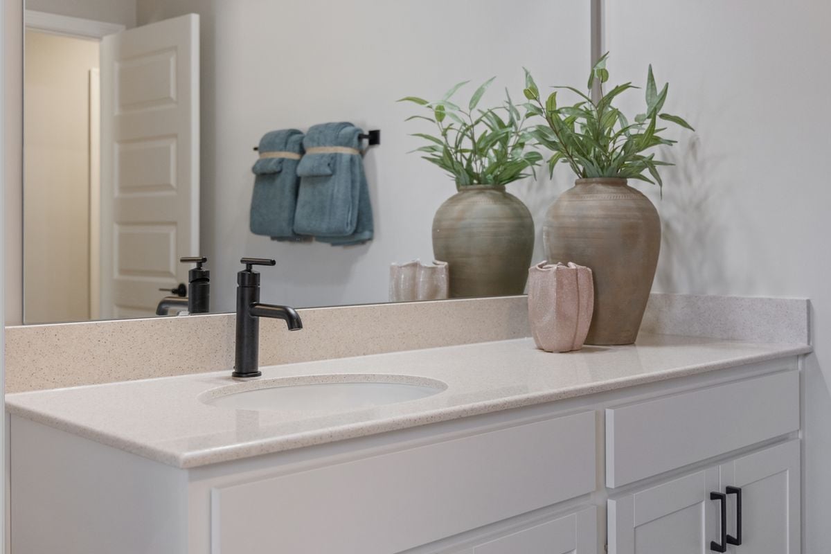 Extended vanity at bath 2