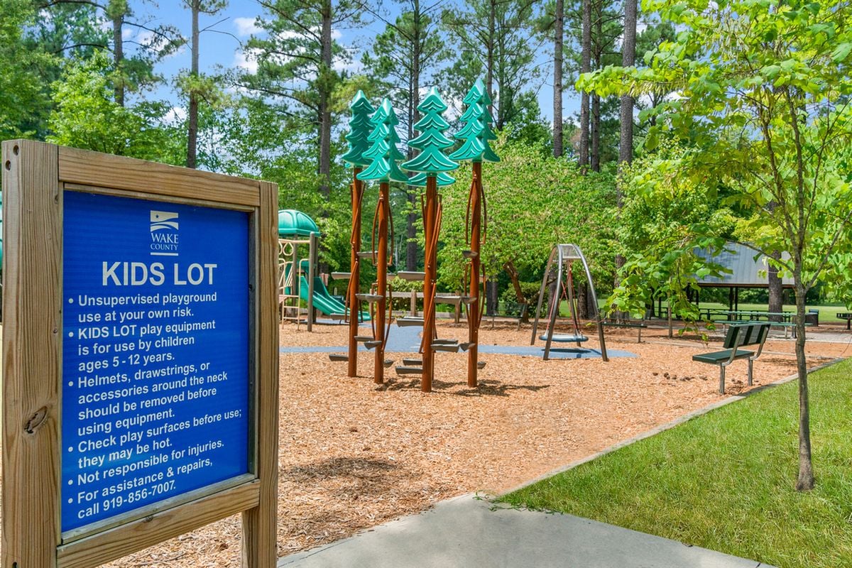 Quick drive to Harris Lake County Park