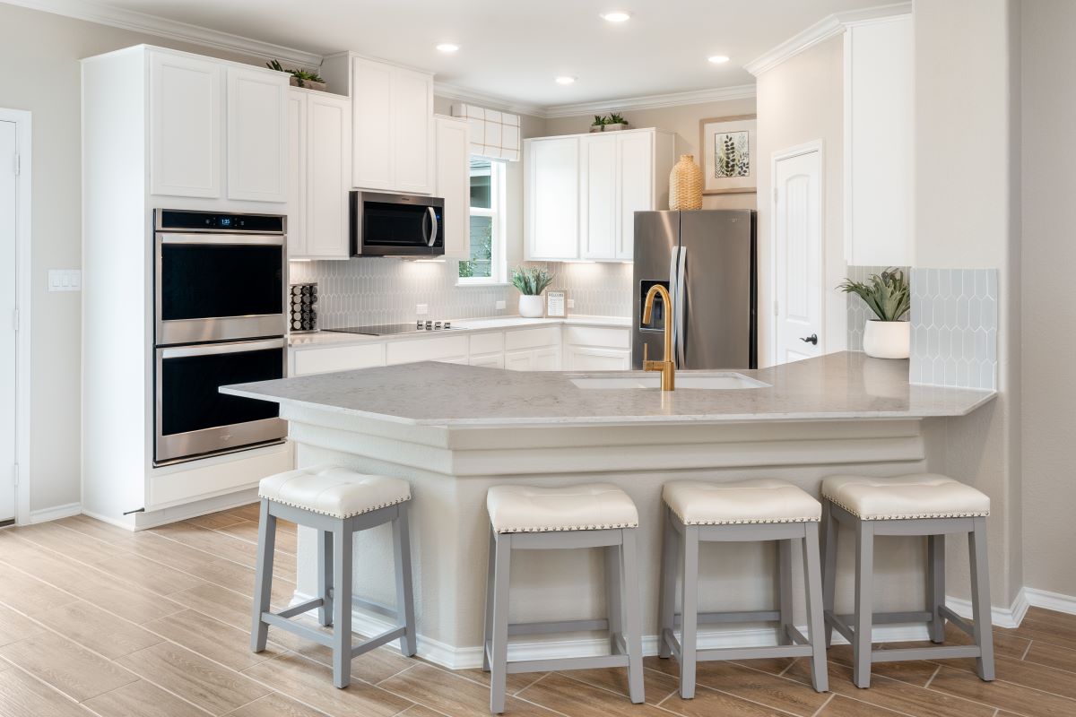 New Homes in Georgetown, TX - Berry Springs Plan 1871 Kitchen