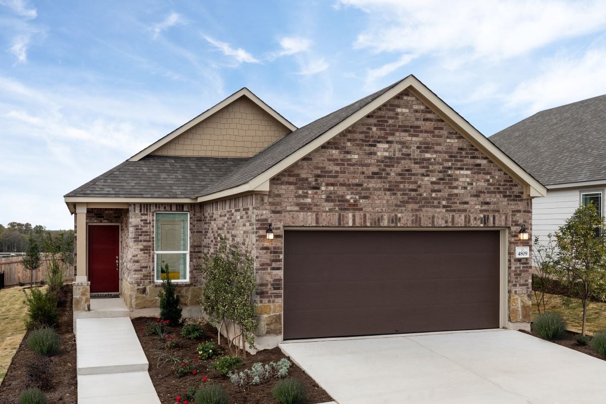 New Homes in 4805 Delancey Dr. (E. Howard Ln. and Harris Branch Pkwy.), TX - Plan 1360 Modeled