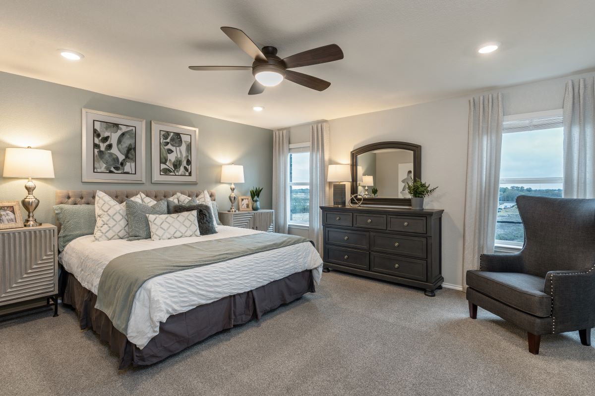 New Homes in Manor, TX - Presidential Meadows Plan 2070 Primary Bedroom