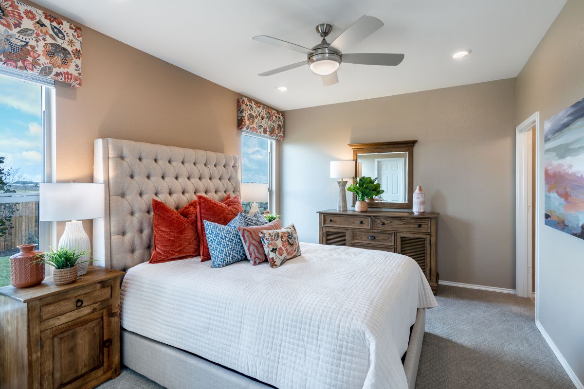 New Homes in Round Rock, TX - Salerno - Heritage Collection Plan 1360 Primary Bedroom