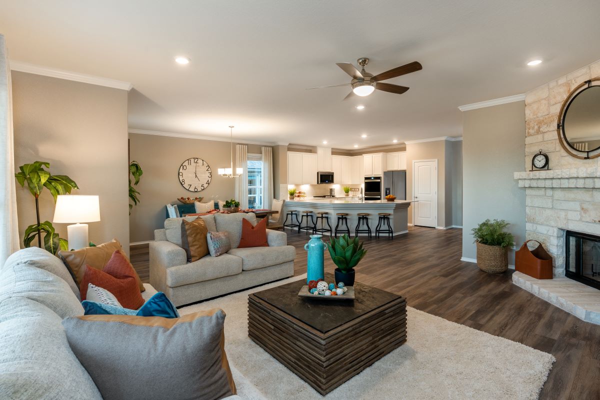 New Homes in Round Rock, TX - Salerno - Hallmark Collection Plan 2382 Great Room
