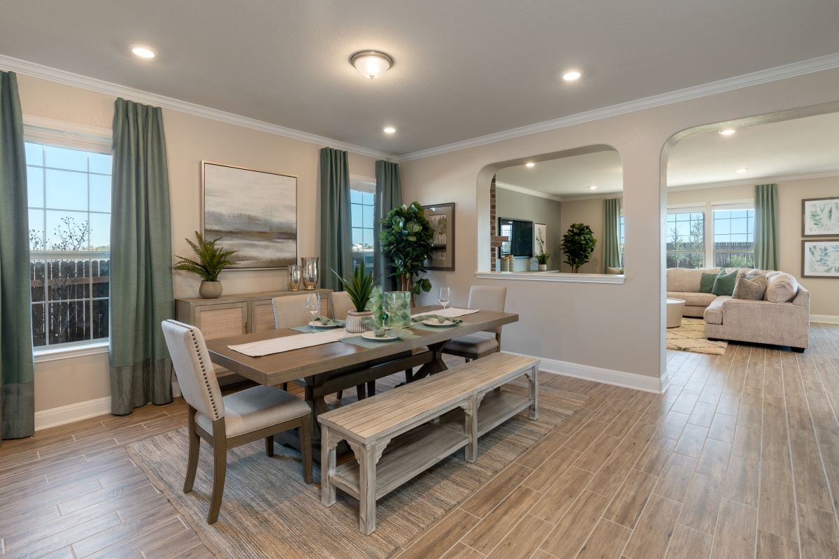 New Homes in Round Rock, TX - Salerno - Hallmark Collection Plan 3475 Dining Room