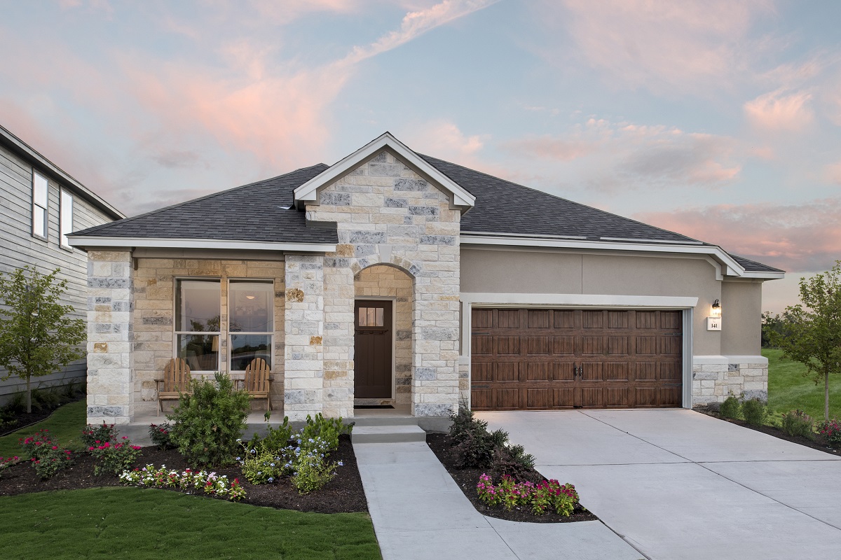 New Homes in 141 Jarbridge Dr. (Center St. and Old Stagecoach Rd.), TX - Plan 2089 Modeled