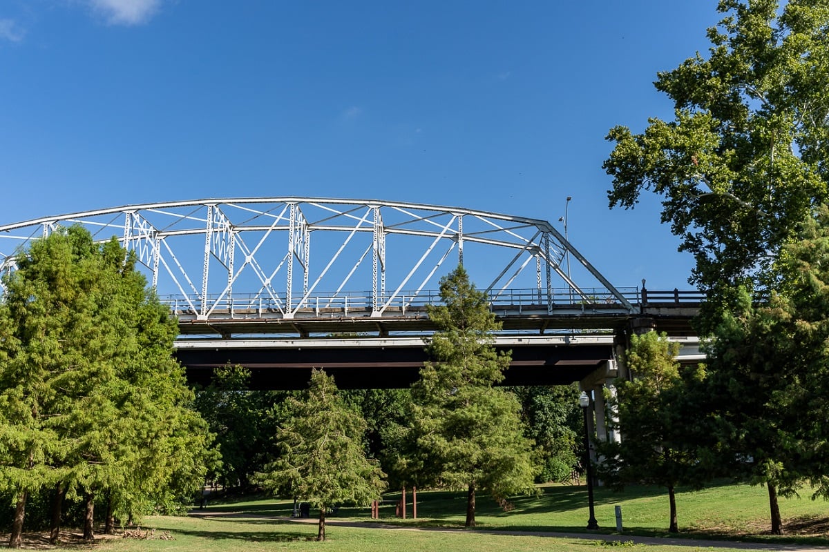 Close to Bastrop Bridge