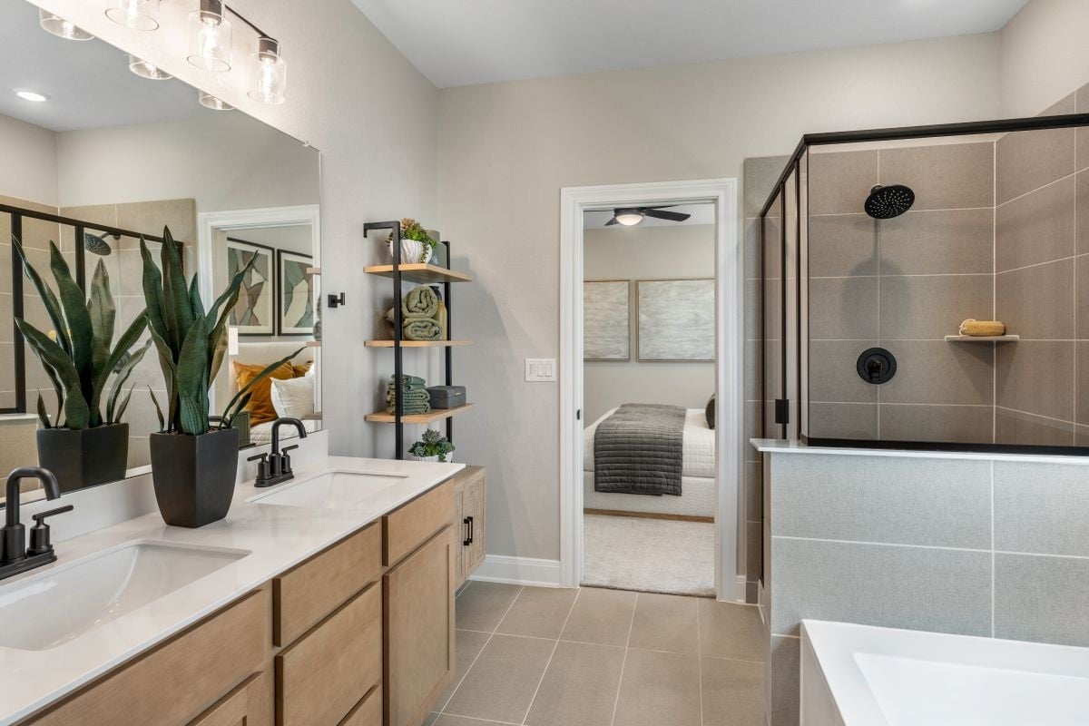 Primary bath
