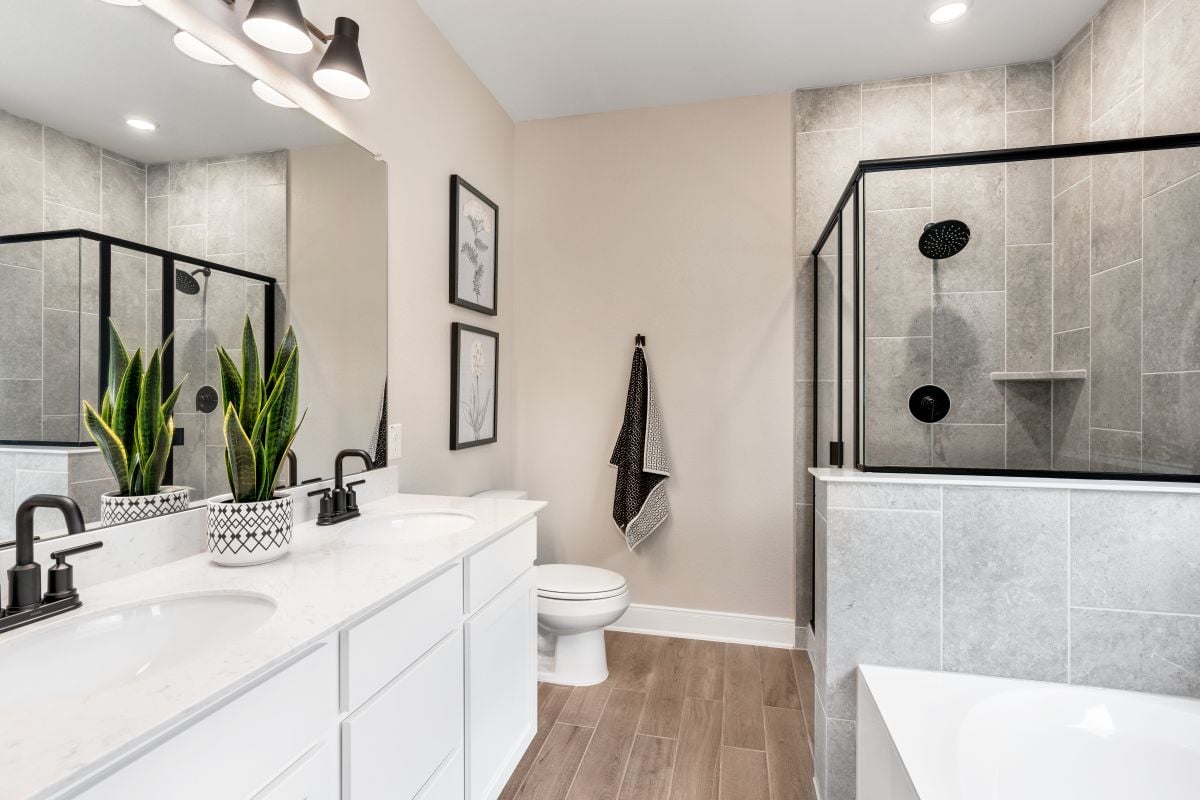 Primary bath