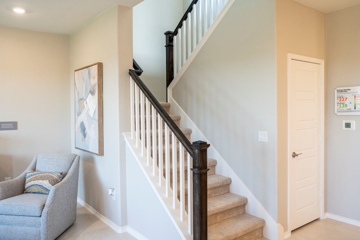 Open stair rail