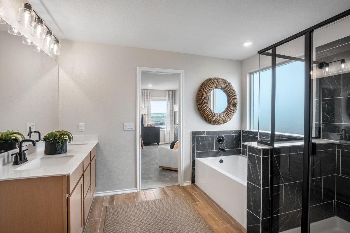 Primary bath