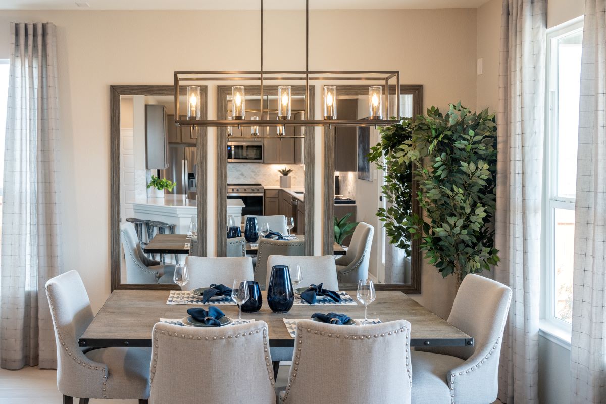 Five-light pendant at dining area