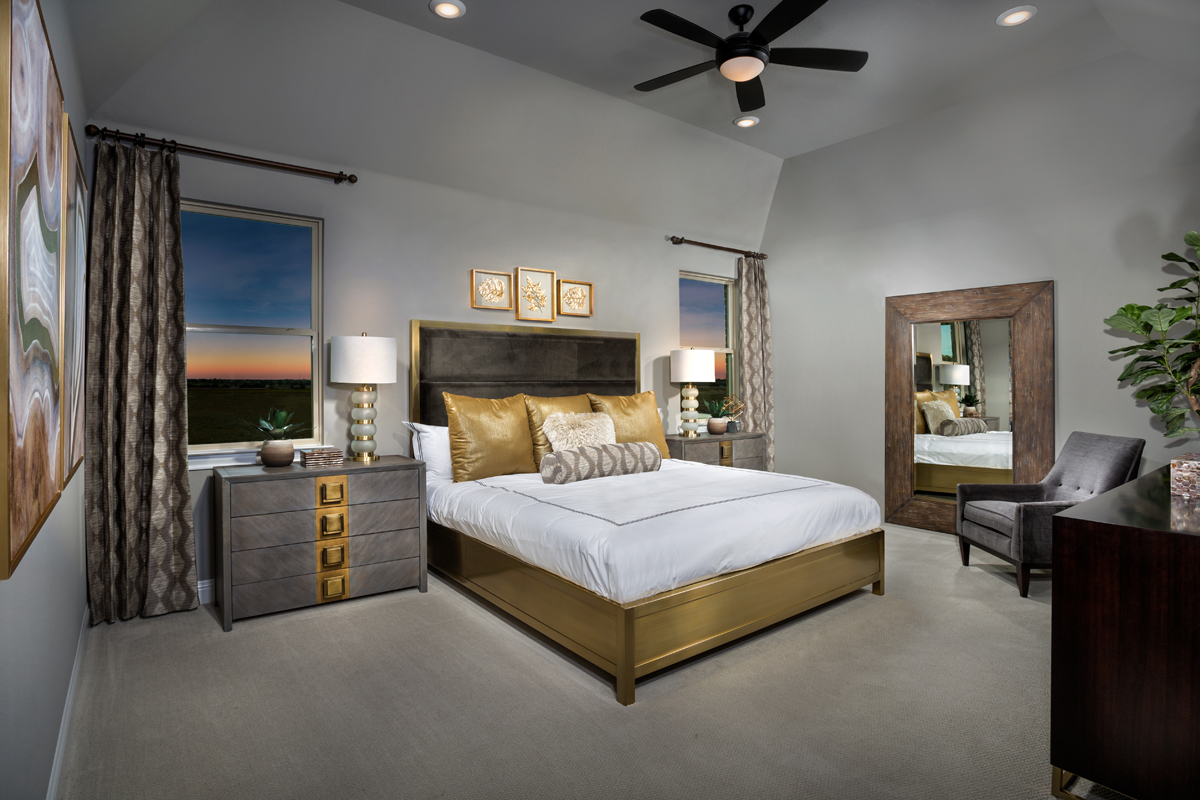 New Homes in Frisco, TX - Retreat at Stonebriar Plan 3301 Primary Suite