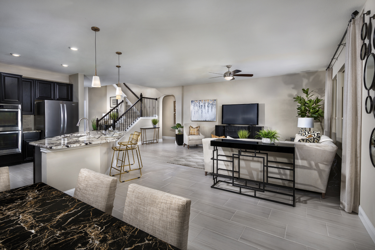 New Homes in Aubrey, TX - Winn Ridge II Plan 2547 Great Room 