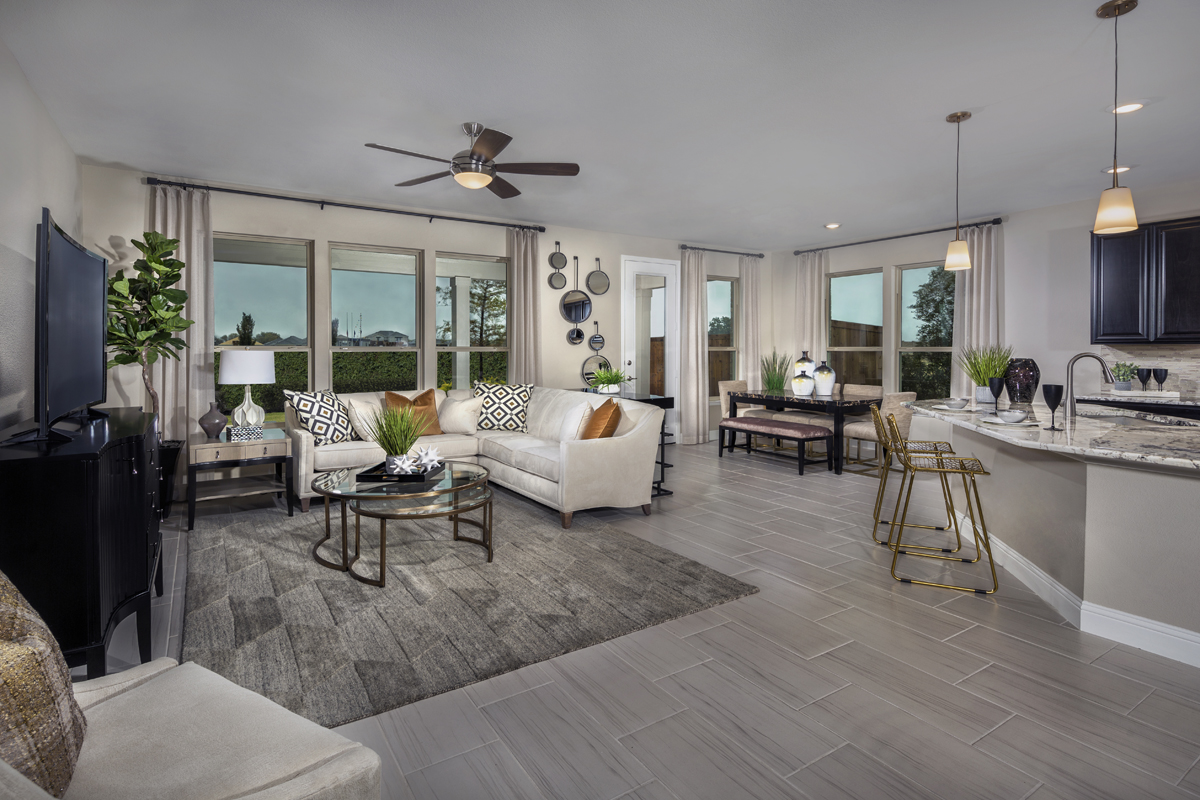 New Homes in Aubrey, TX - Winn Ridge II Plan 2547 Great Room