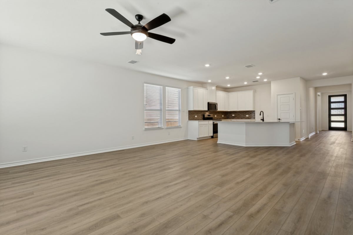 Plan 2004 at 2708 Goldfinch Dr., Denton, Texas: photo 3