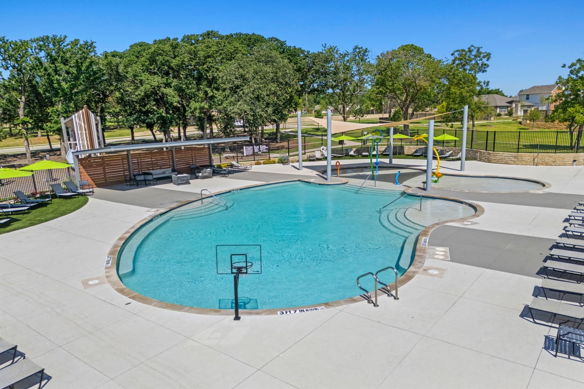 Community pool