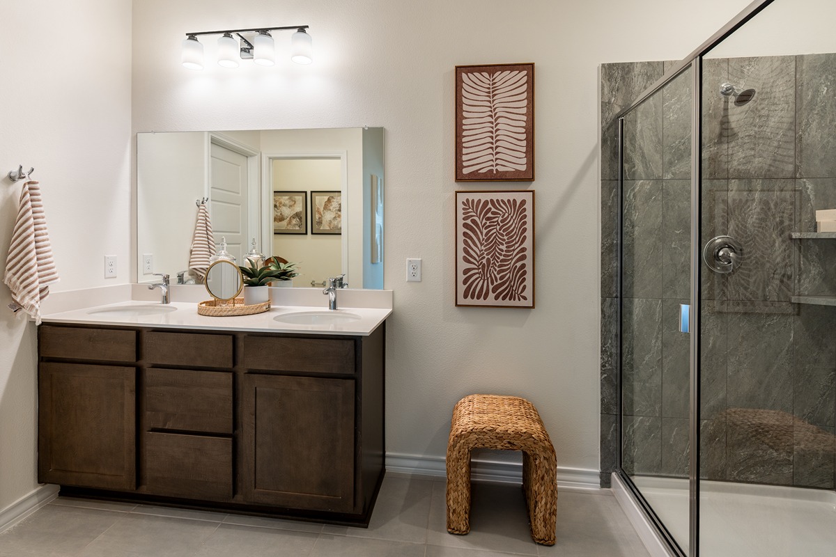 Primary bath