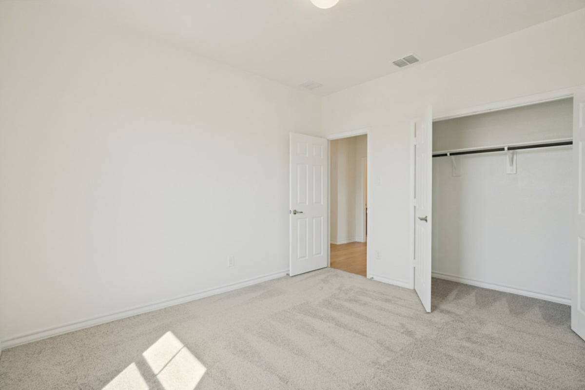 Secondary bedroom