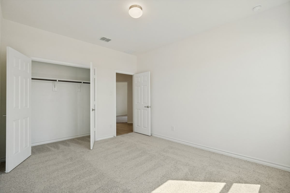 Secondary bedroom
