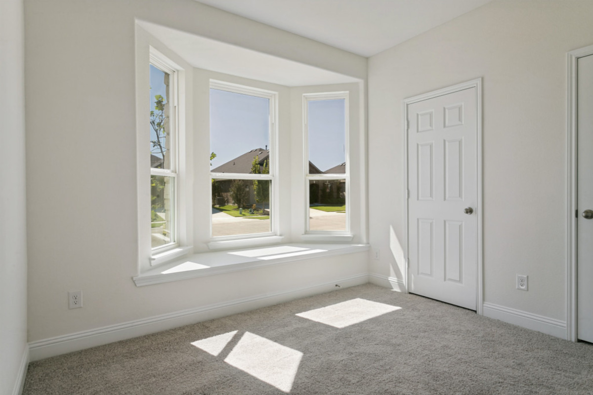 Secondary bedroom