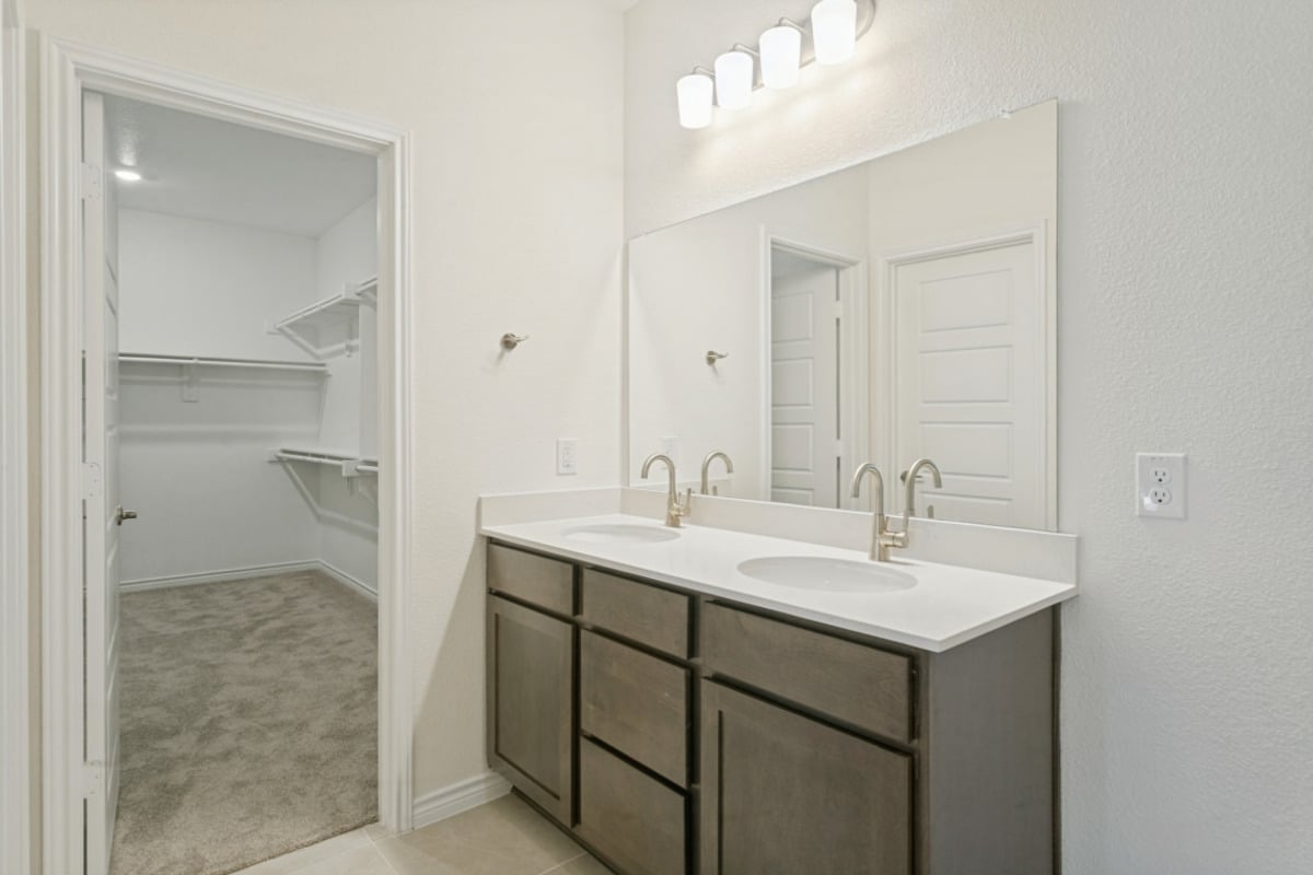 Primary bath