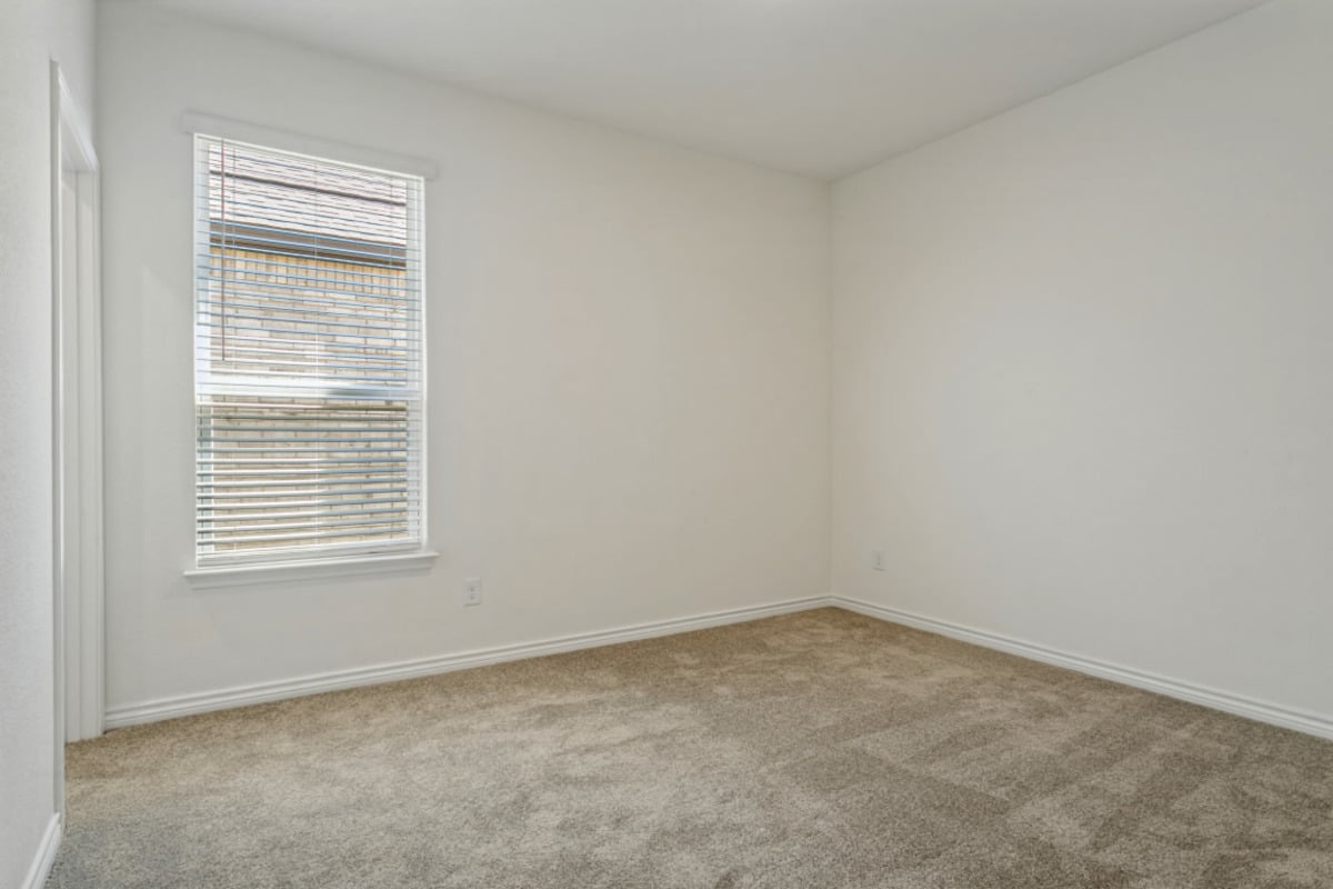 Secondary bedroom