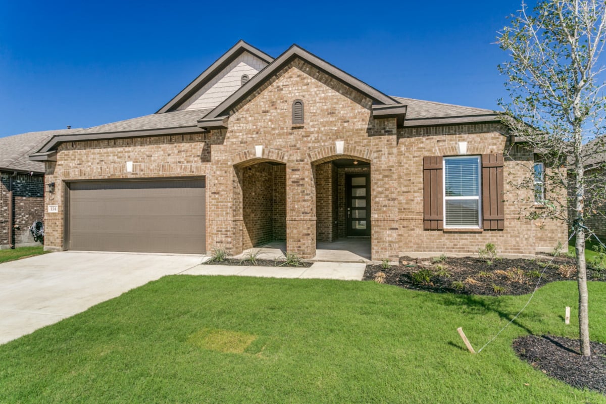 Plan 2663 Modeled at 154 Hudson Ln., Justin, Texas: photo 1