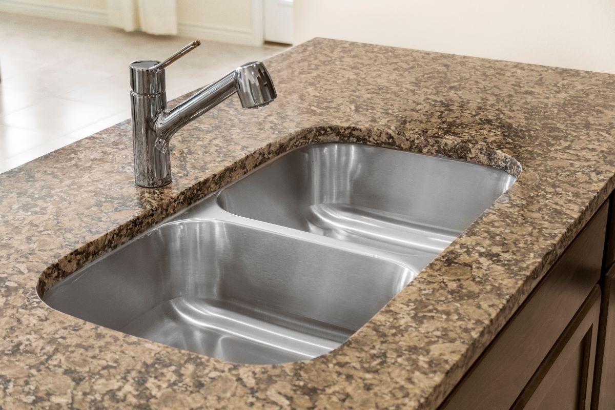 Double-basin sink