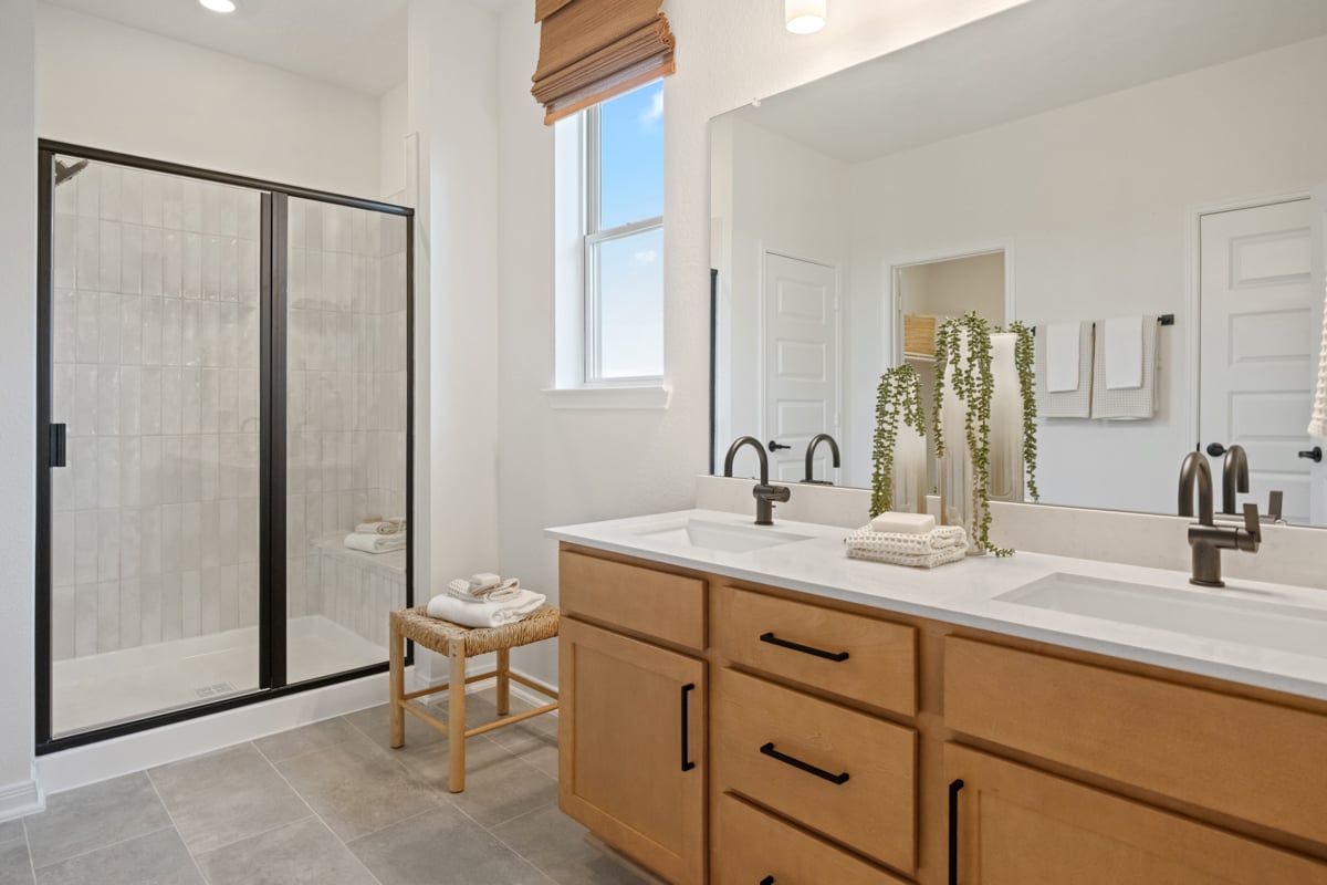 Primary bath