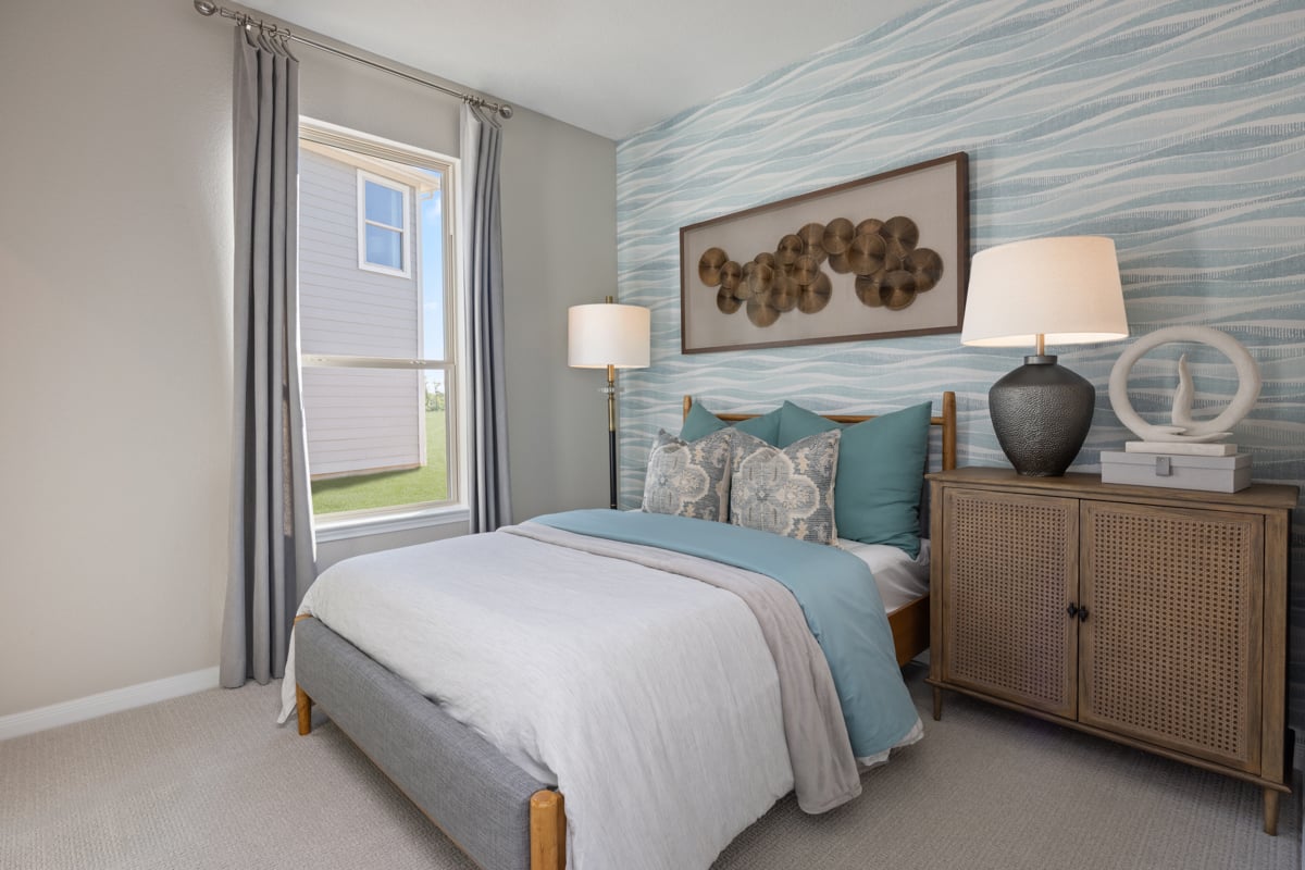 Secondary bedroom