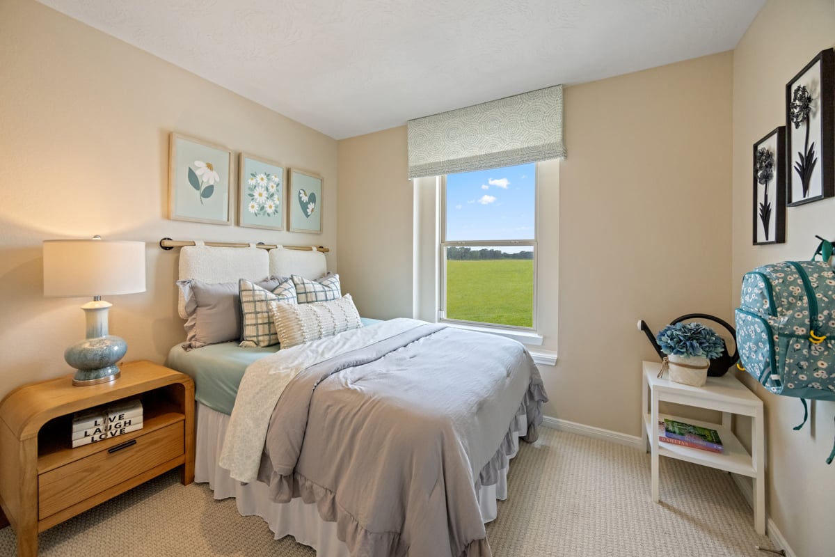 Secondary bedroom