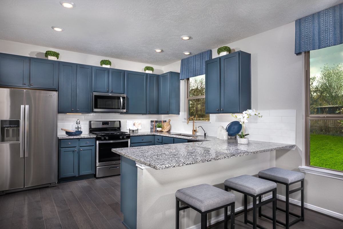 New Homes in Magnolia, TX - Creekside Court Plan 2239 Kitchen